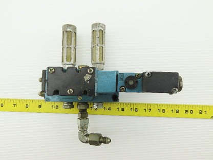 MAC MV-A1C-A111-PM-AA330 Solenoid Valve W/MM-A1c-231 Base & 120V Coil
