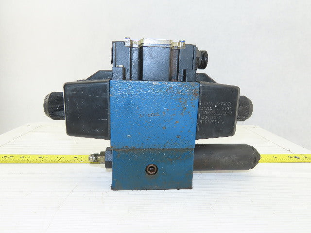 Rexroth 4WE10D40/0FCW110N9DK25L Hydraulic Control Valve W/ZDR10DP2-54/75YM/12