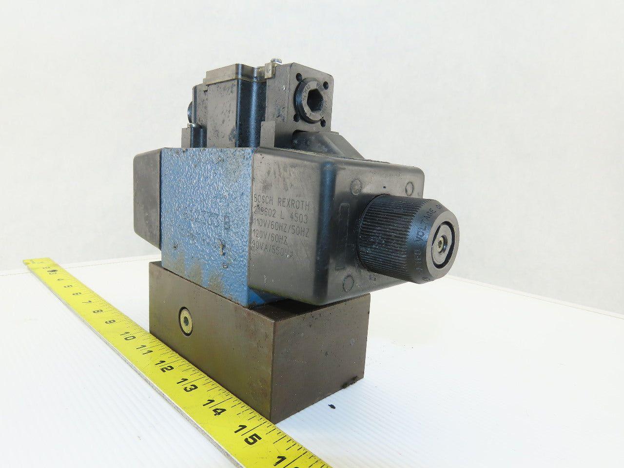 Rexroth 4WE110J40/CW110N9DK25L Hydraulic Control Valve W/120V Coil