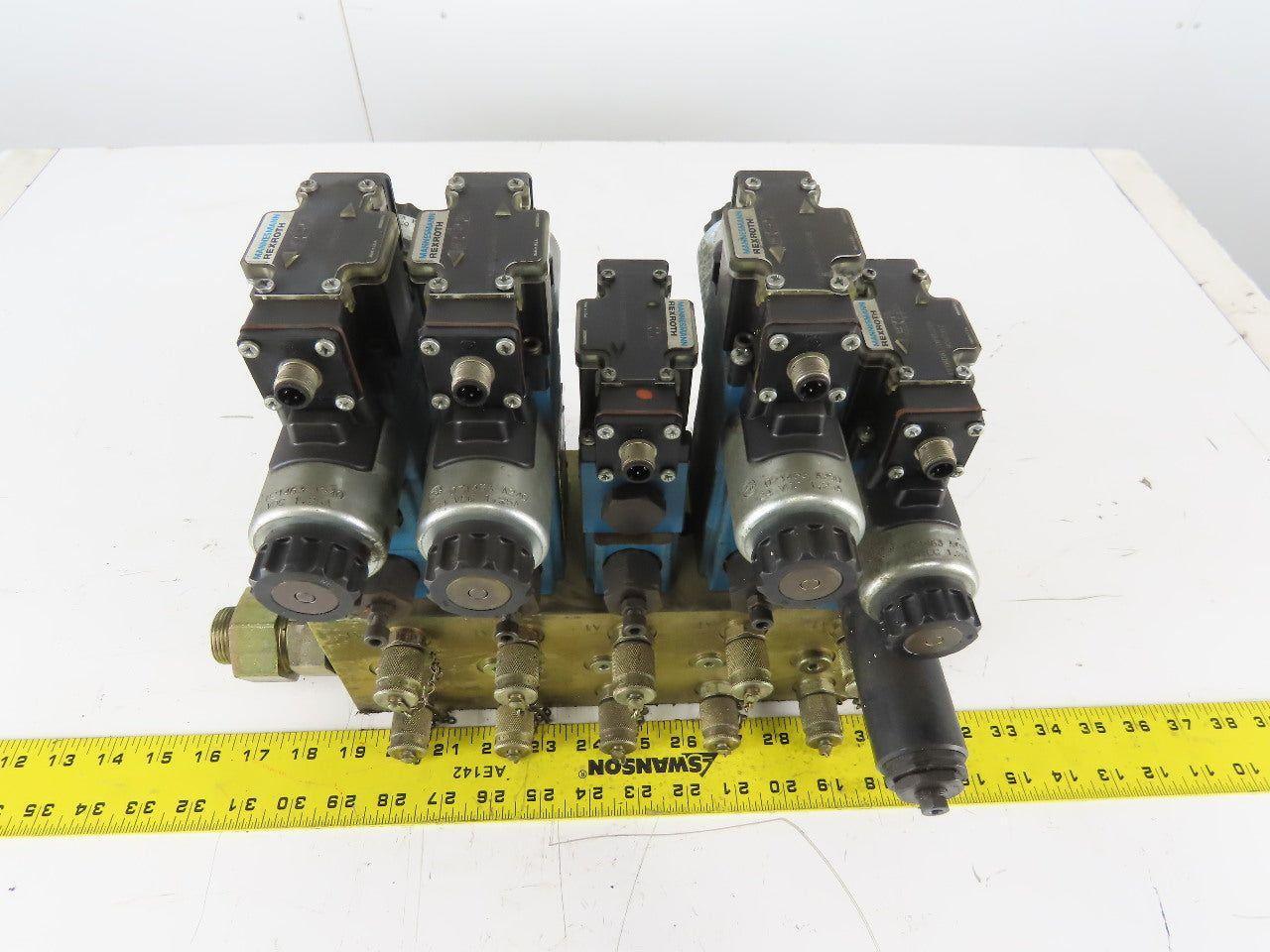 Rexroth 4WE6Y61 4/3 Way Hydraulic Valve Regulated Check Assembly