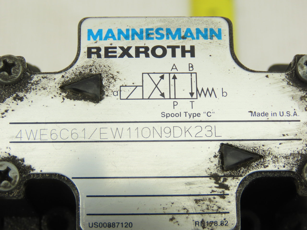 Rexroth 4WE6C61/EW110N9DK23L 4 Port 2 and 3 Position Valve Check Manifold Block