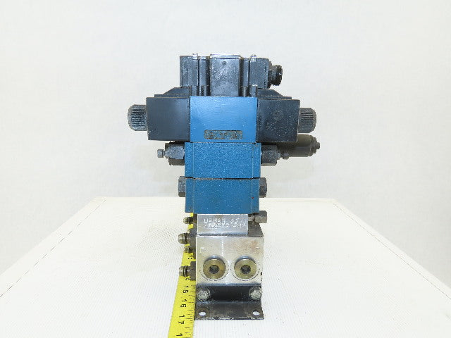 Rexroth 4WE6J61 4 Port 2 &3 Position Check Regulated Hydraulic Valve Assembly