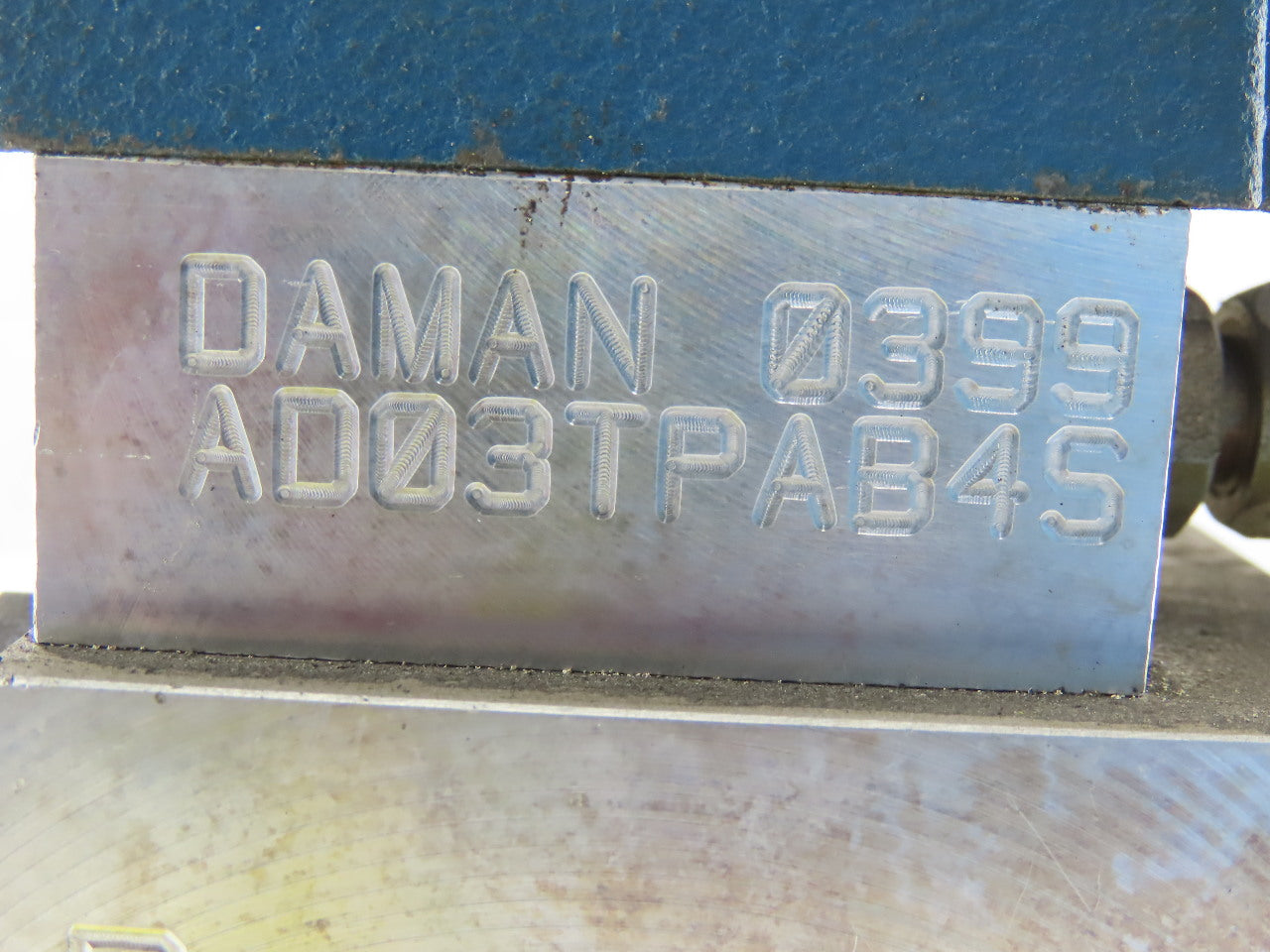 Rexroth 4WE6J61 4 Port 2 &3 Position Check Regulated Hydraulic Valve Assembly