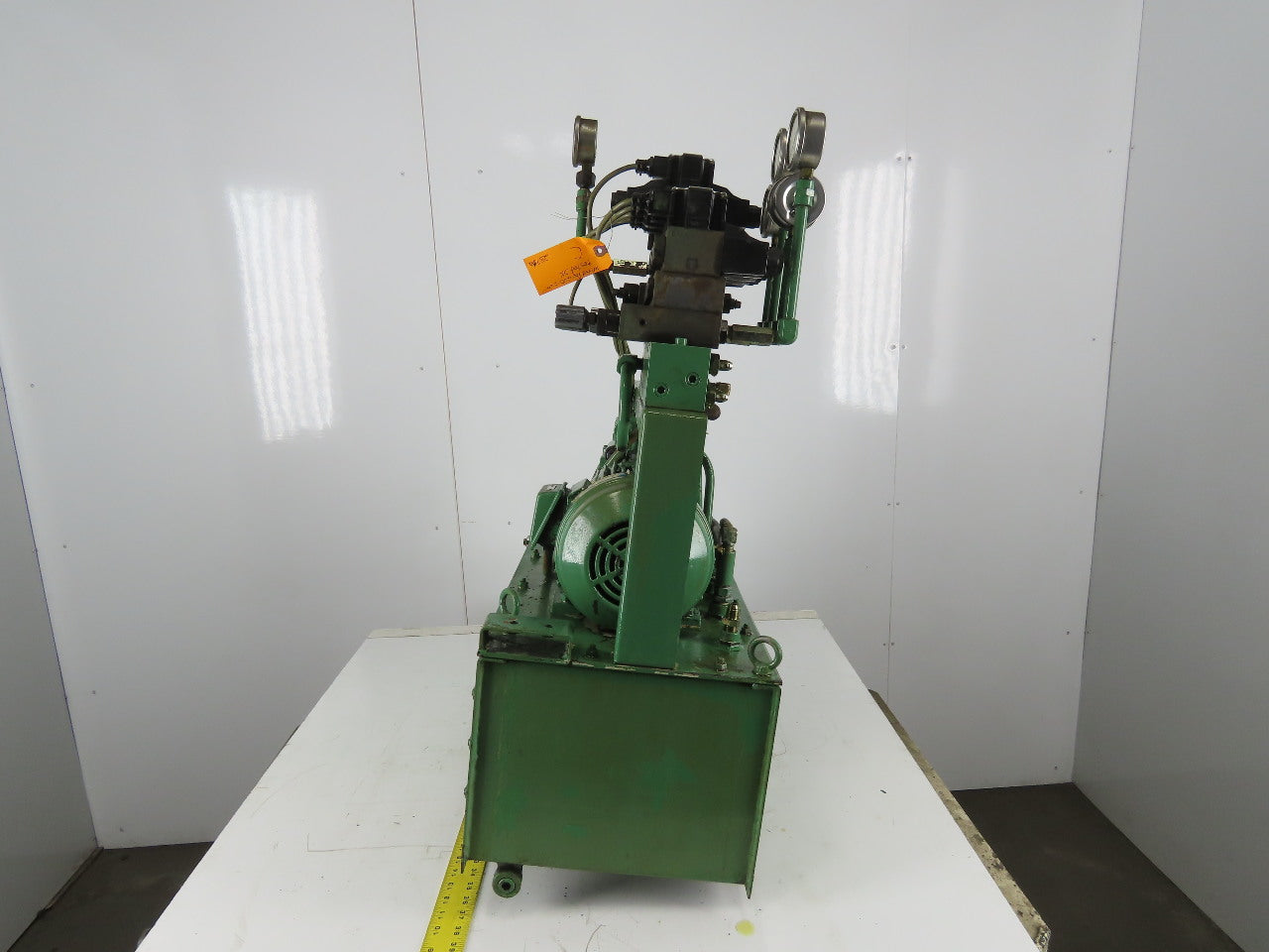 2.2Kw 15 Gallon Hydraulic Power Unit W/Daikin V15AR-95 Pump & Valves