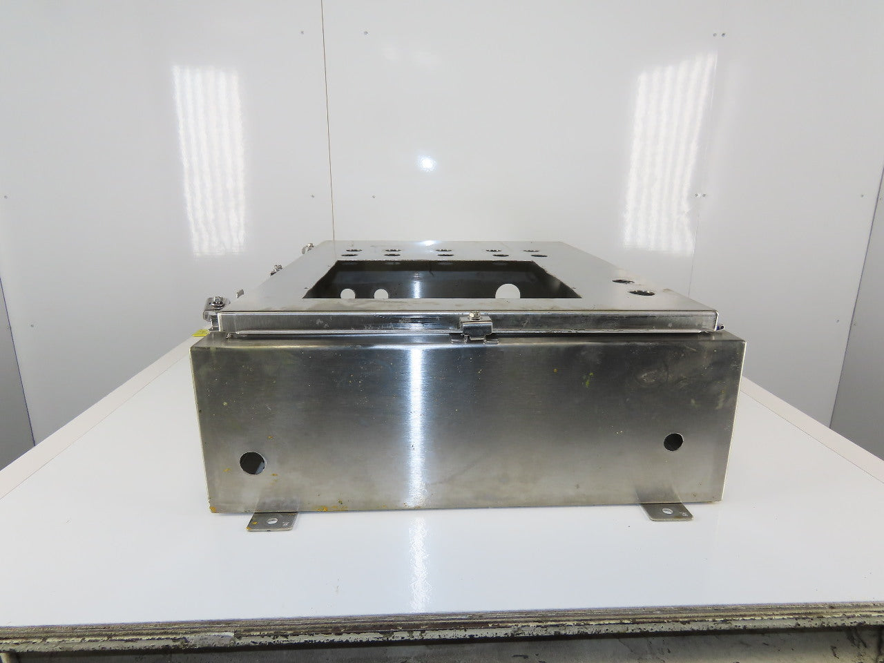 Stainless Steel Wall Mount Electrical Box/Enclosure 30x24x8" W/Backplate
