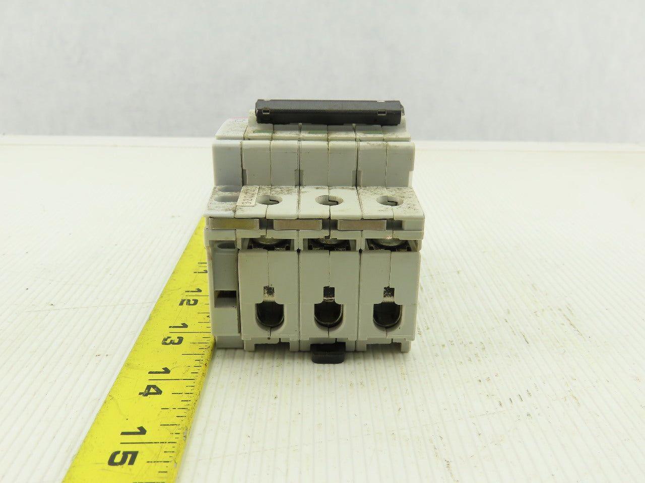 ABB S 23 3 Z63A VDE 0660 3 Pole Circuit Breaker 277/480V W/Aux Contact