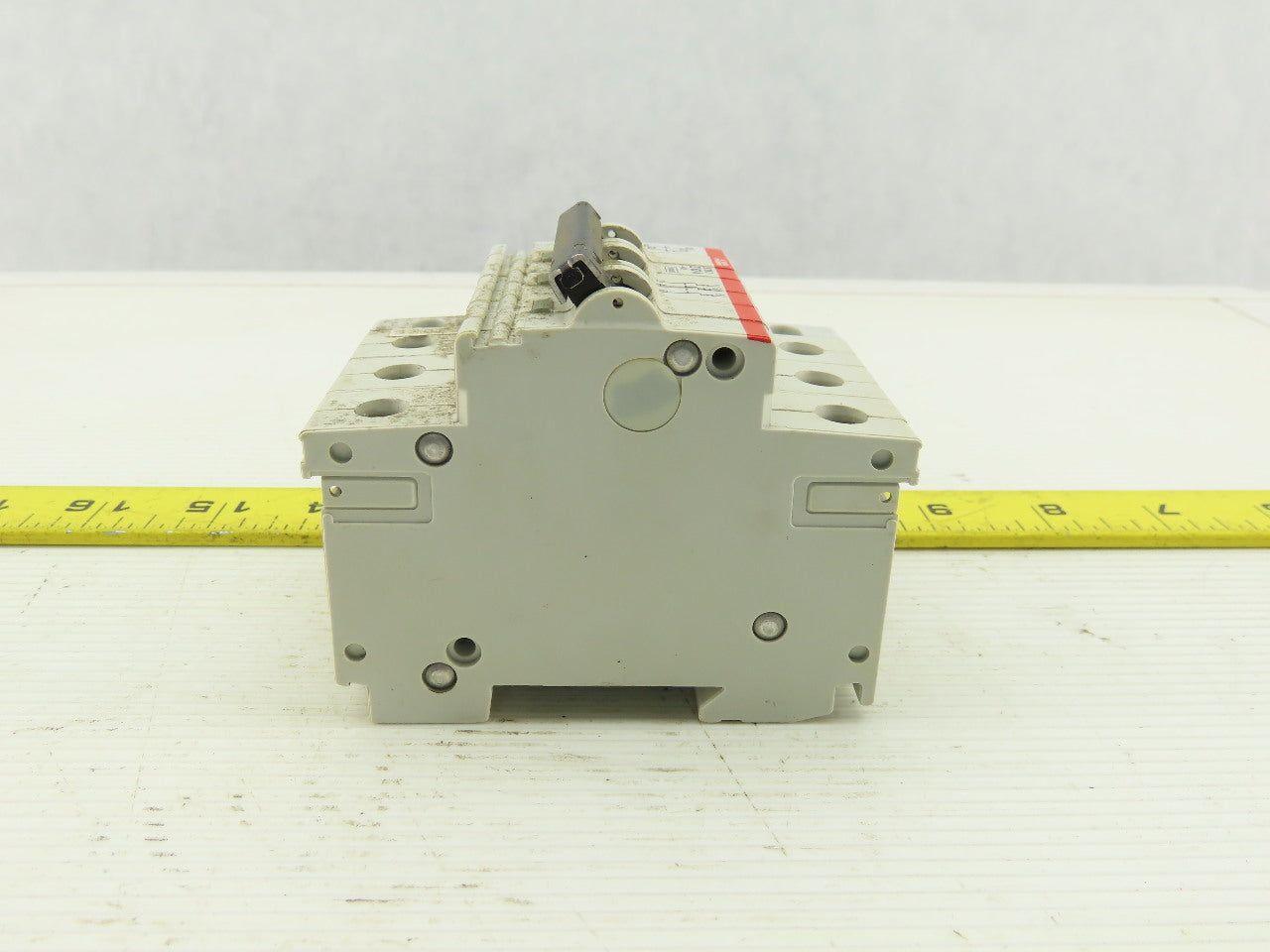 ABB S 23 3 Z63A VDE 0660 3 Pole Circuit Breaker 277/480V W/Aux Contact