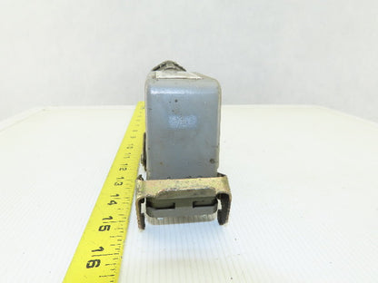 Amphenol  C146 10B 2 10A 250V Female Plug Connector W/Housing