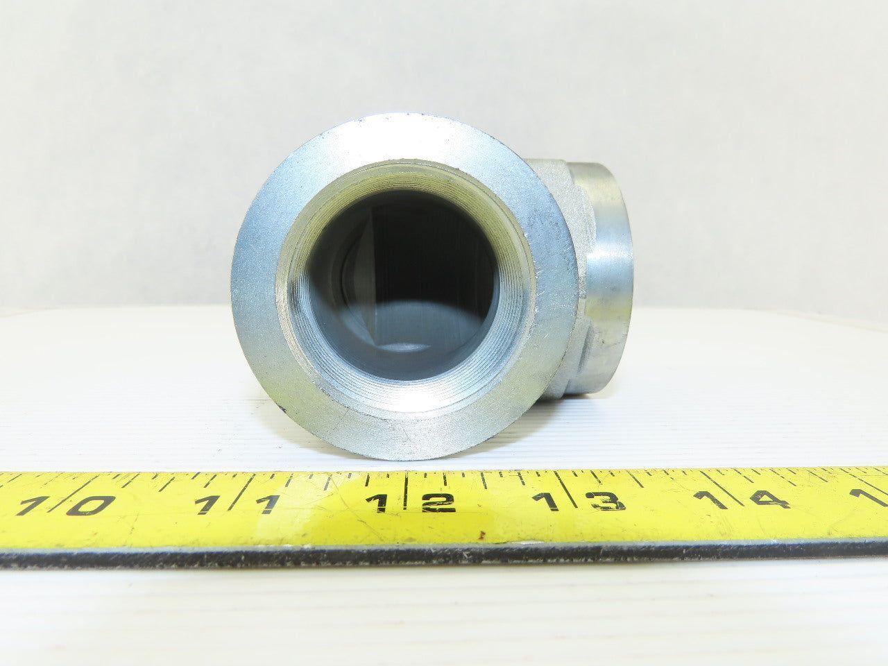 Parker 1-1/2" x1-1/2" NPT female 90° Elbows