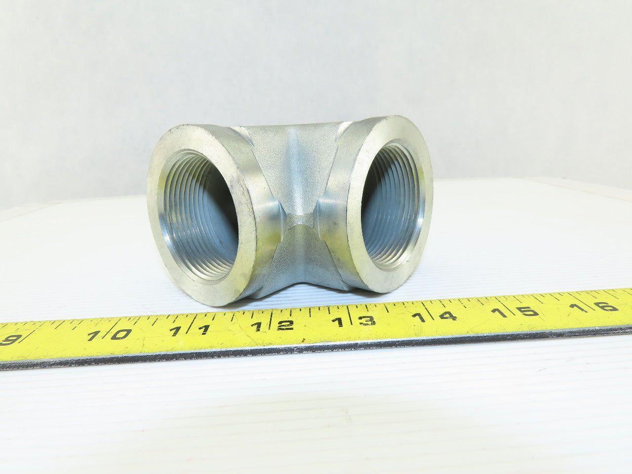 Parker 1-1/2" x1-1/2" NPT female 90° Elbows