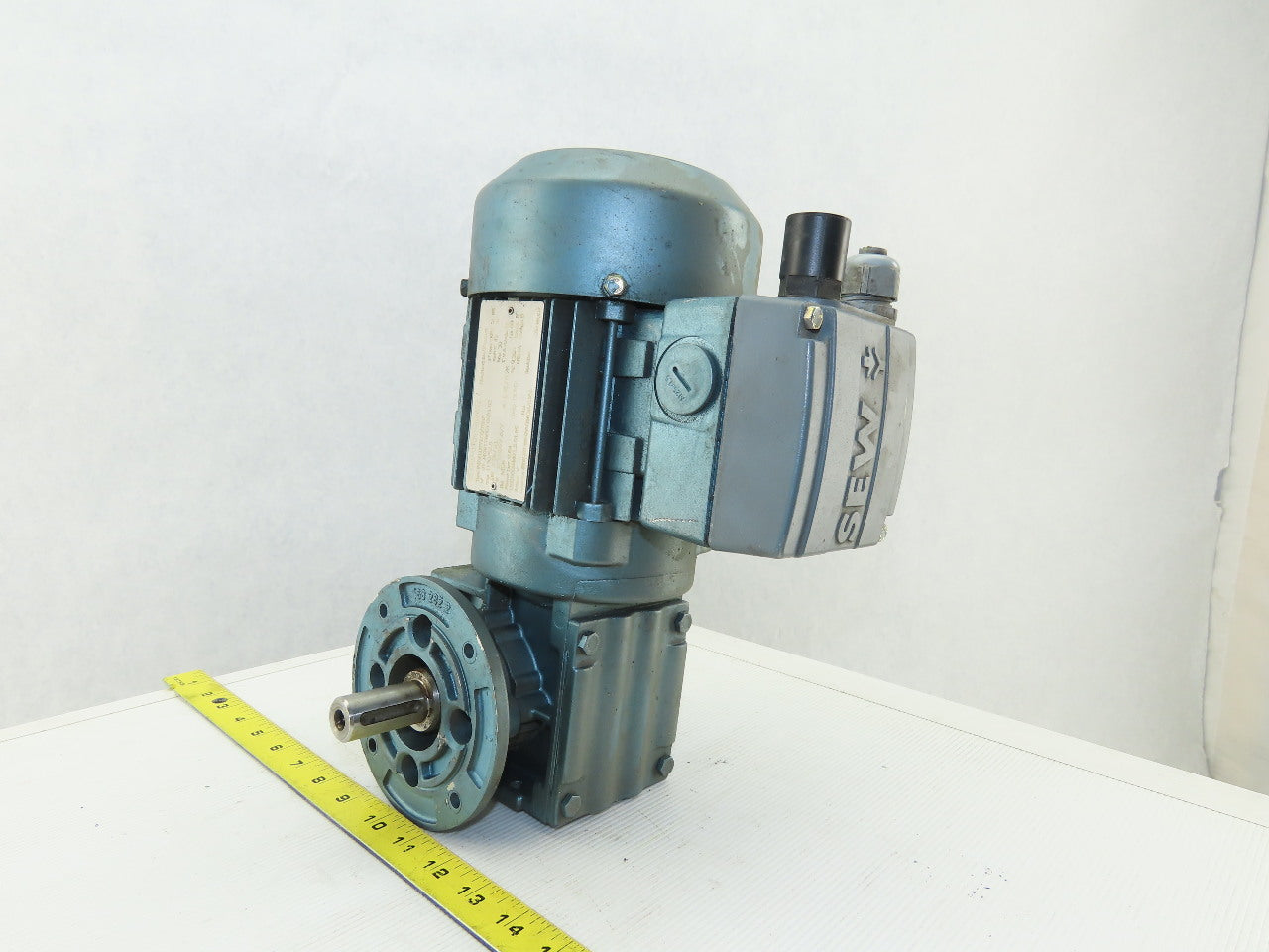 Sew Eurodrive WF20 DT71D6/TF/IS 9.50:1 1130/58 RPM Gear Motor 20mm Shaft 3Ph