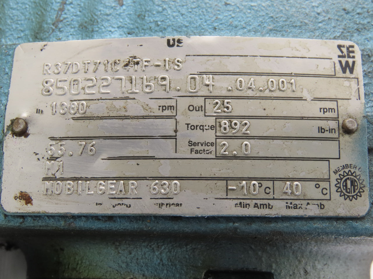 Sew Eurodrive  R37DT71C4TF-IS 1/3HP Motor 230/460V 3Ph W/25:1 Inline Gearbox