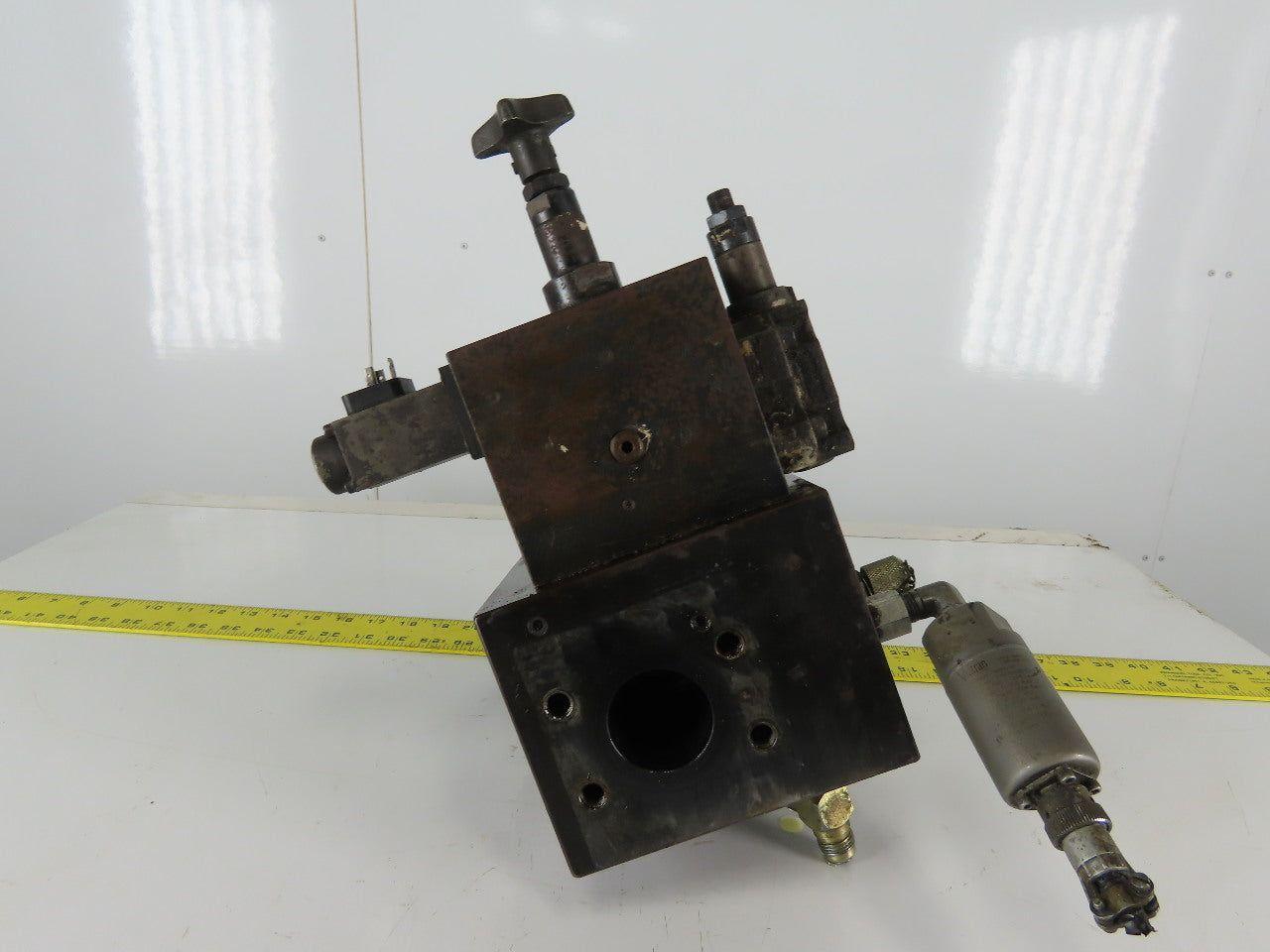 Husky HPN 634940 & HPN 638789 Hydraulic Accumulator Valve & Manifold