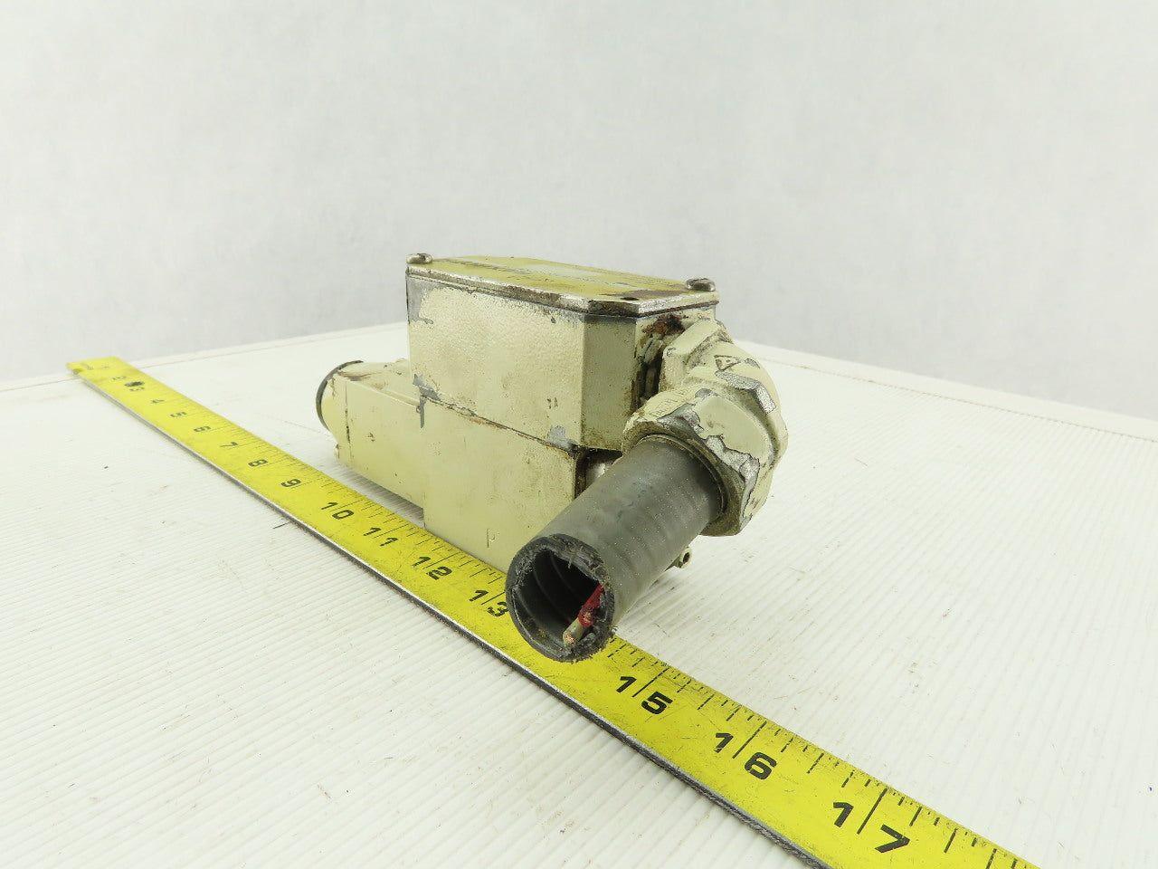 Rexroth 4WE6D51/AW120-60N9D/5V Hydraulic Solenoid Control Valve