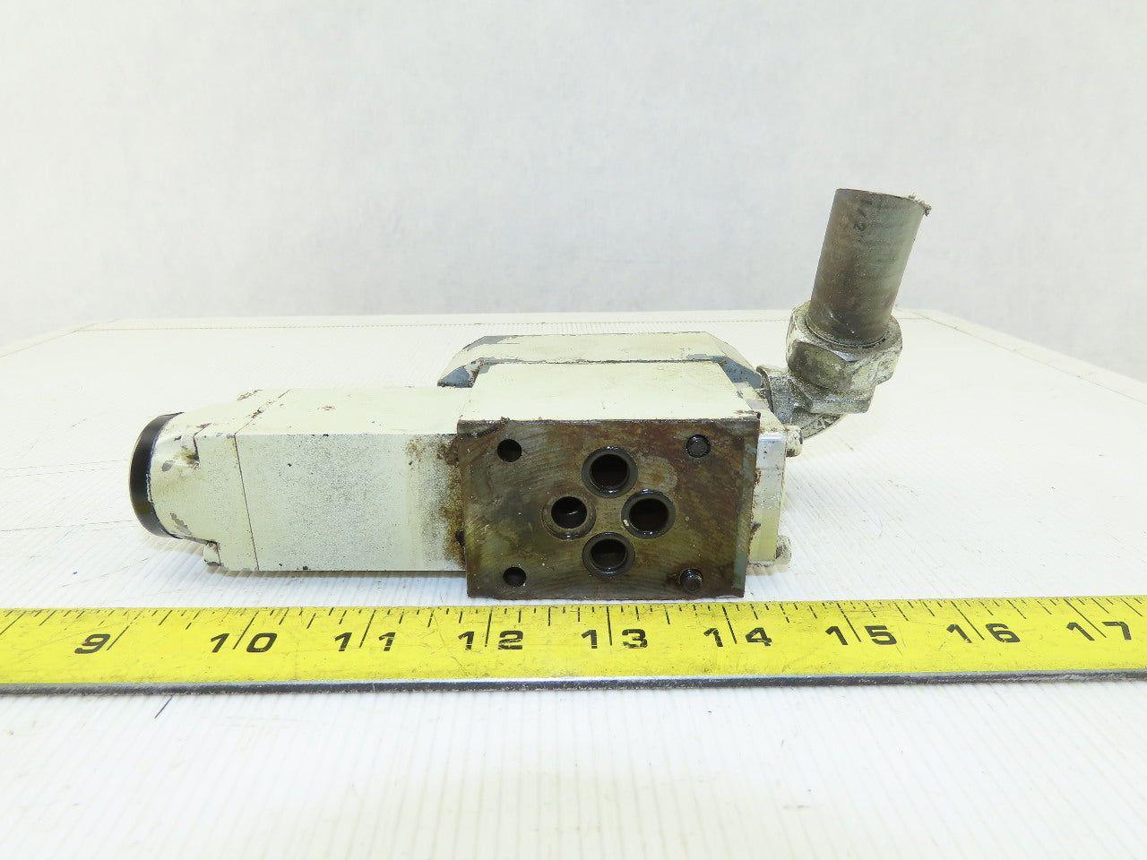 Rexroth 4WE6D51/AW120-60N9D/5V Hydraulic Solenoid Control Valve