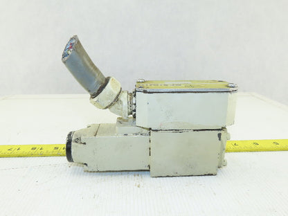 Rexroth 4WE6D51/AN9D/5V Hydraulic Solenoid Control Valve