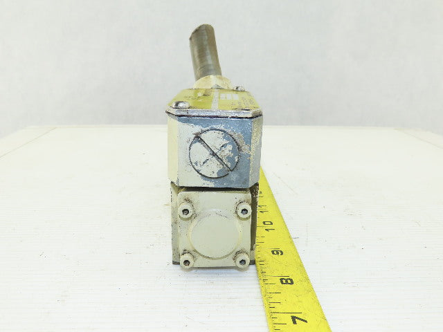 Rexroth 4WE6D51/AN9D/5V Hydraulic Solenoid Control Valve