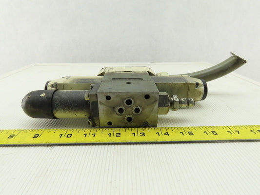 Rexroth 4WE6E51/AN9D/5V Hydraulic Solenoid Control Valve