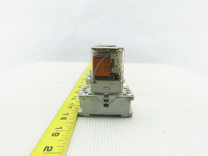 Allen Bradley 700-HA33Z24 Ser D 700-HN101 Ser C Relays And Sockets Lot Of  5