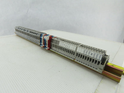 Connectwell CTS2.5UN Terminal Blocks 800V 32A 22-12 Awg DIN Rail Misc Lot of 86