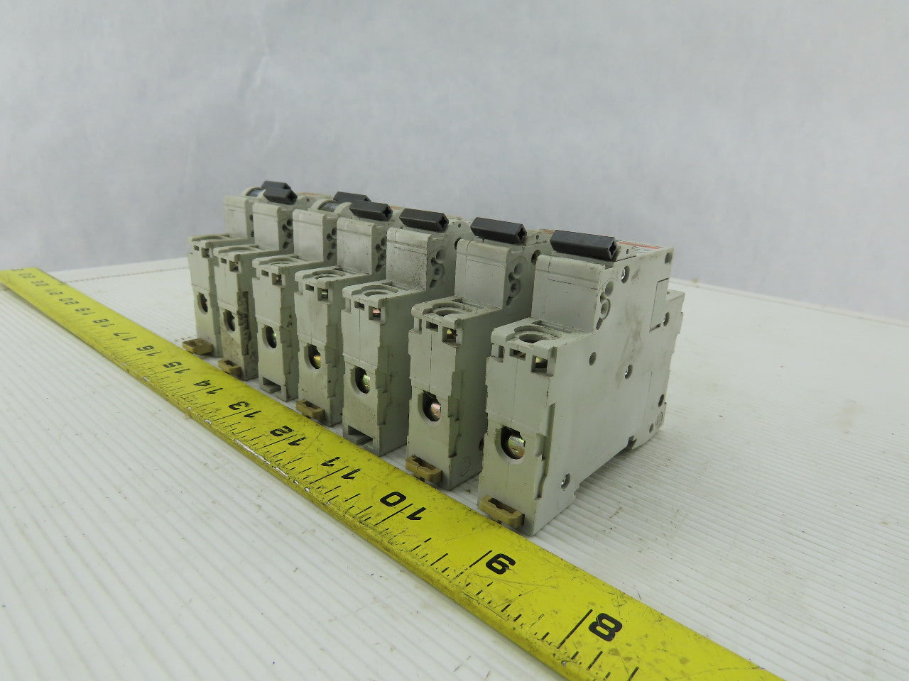 Merlin Gerin C60N 5A-Type C 277 Volt Circuit Breaker Lot of 7