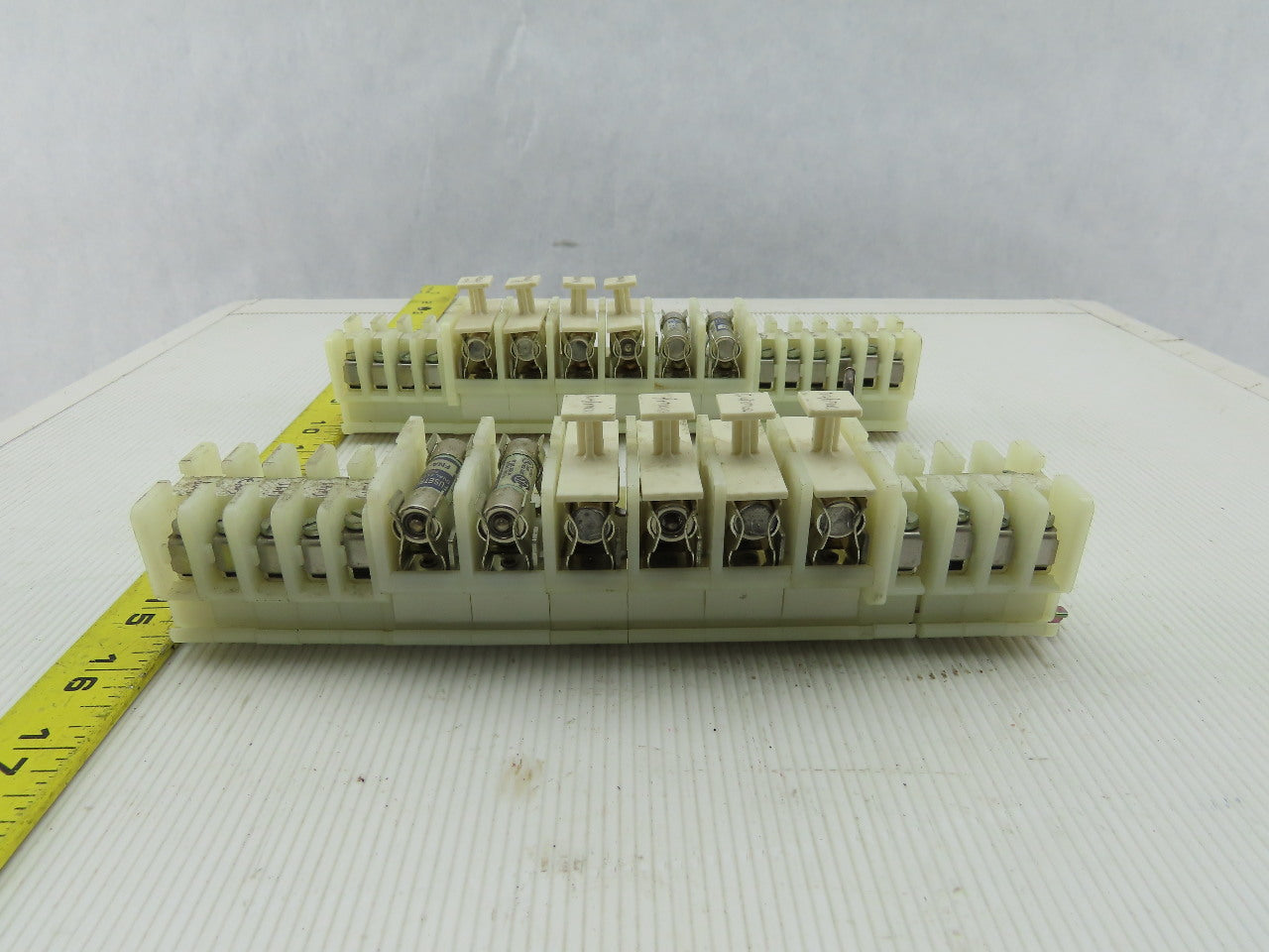 Allen Bradley 1492-CE White Clear Wire Terminal Fuse Holder With fuses Lot Of 42