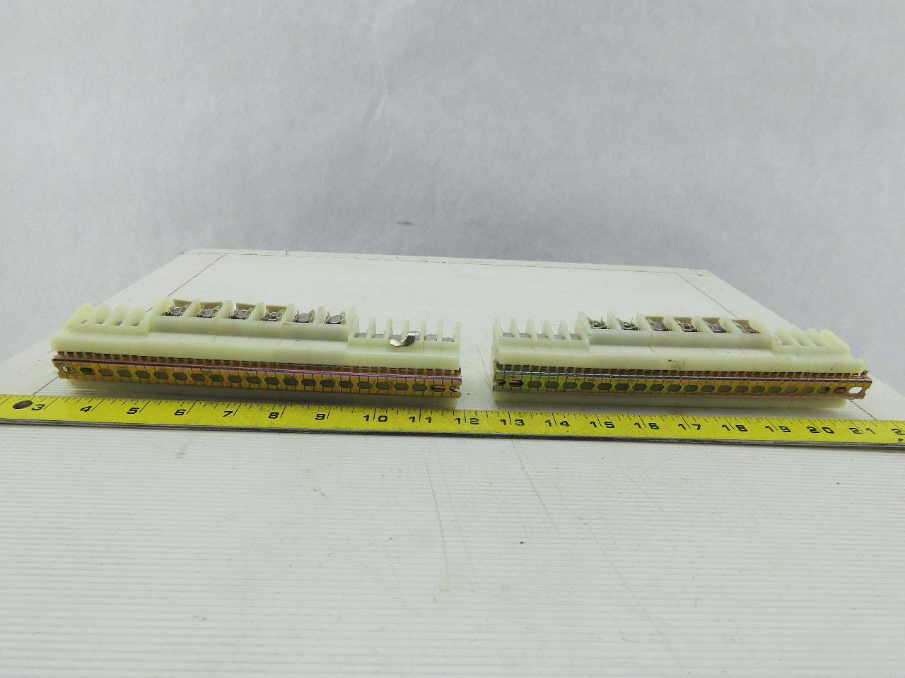 Allen Bradley 1492-CE White Clear Wire Terminal Fuse Holder With fuses Lot Of 42