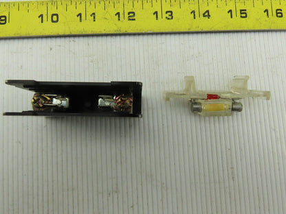 Idec BAF111SDU 24V 10A Fuse Holder W/Indicator 18-10AWG On DIN Rail Lot of 23