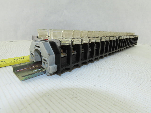 Idec BAF111SDU 24V 10A Fuse Holder W/Indicator 18-10AWG On DIN Rail Lot of 23
