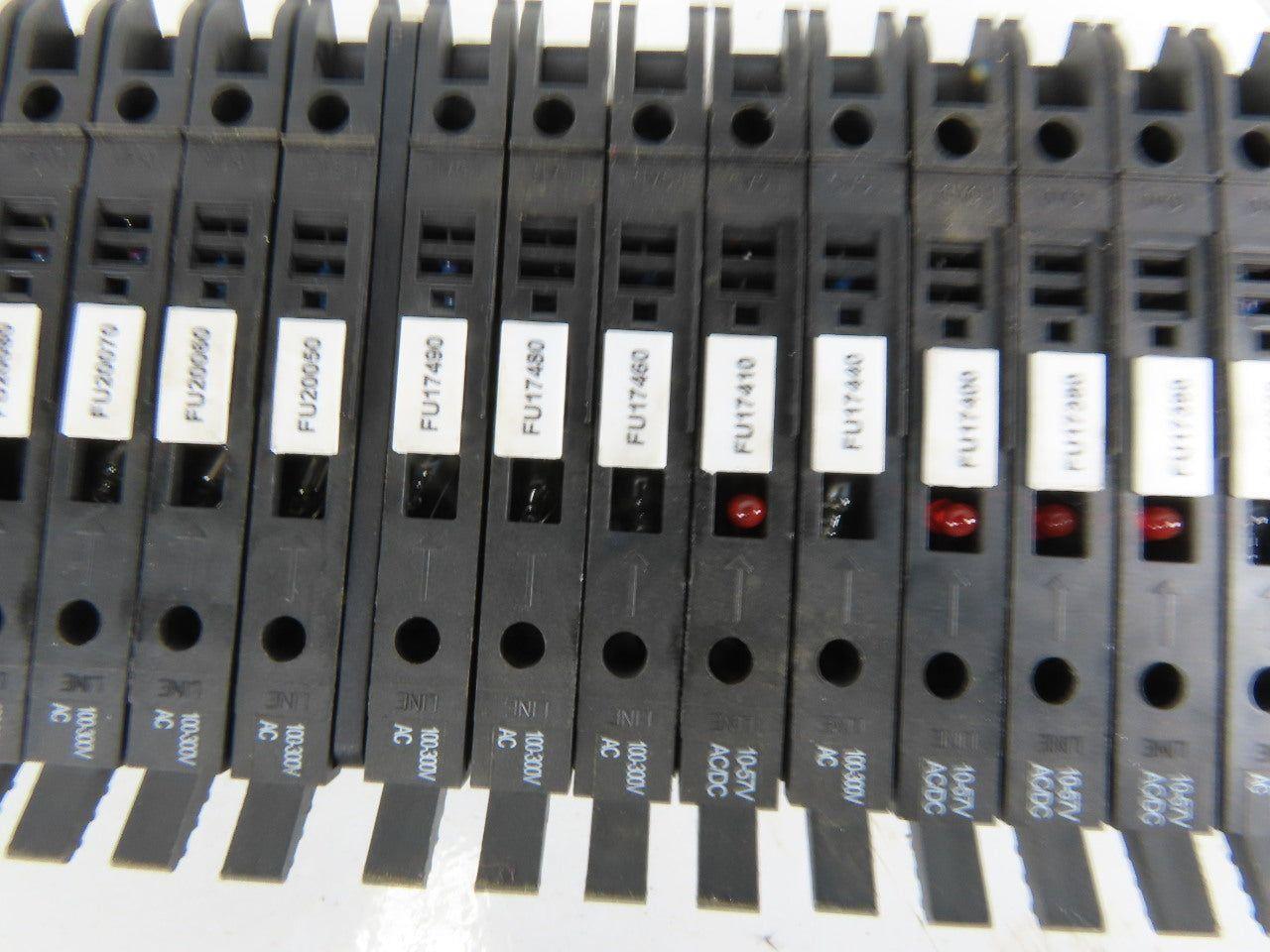 Entrelec M4/8S 6.3 A MAXI Terminal Block Fuse Holder AB Fuse Holder Lot of 158