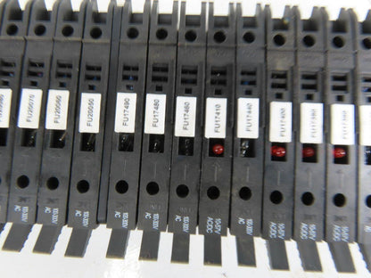 Entrelec M4/8S 6.3 A MAXI Terminal Block Fuse Holder AB Fuse Holder Lot of 158