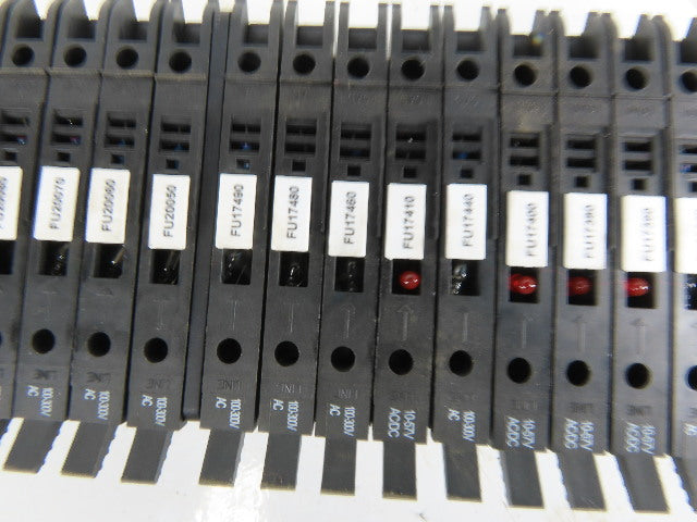 Entrelec M4/8S 6.3 A MAXI Terminal Block Fuse Holder AB Fuse Holder Lot of 158