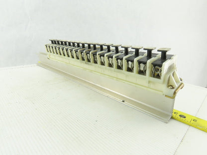 Allen Bradley 1492-CE Terminal Blocks Din Rail W/Fuse Gould GFN1 125VAC 18 Pcs