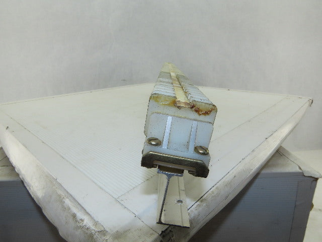 Allen Bradley 1492-CA DIN Rail Mount Terminal Block Lot Of 75