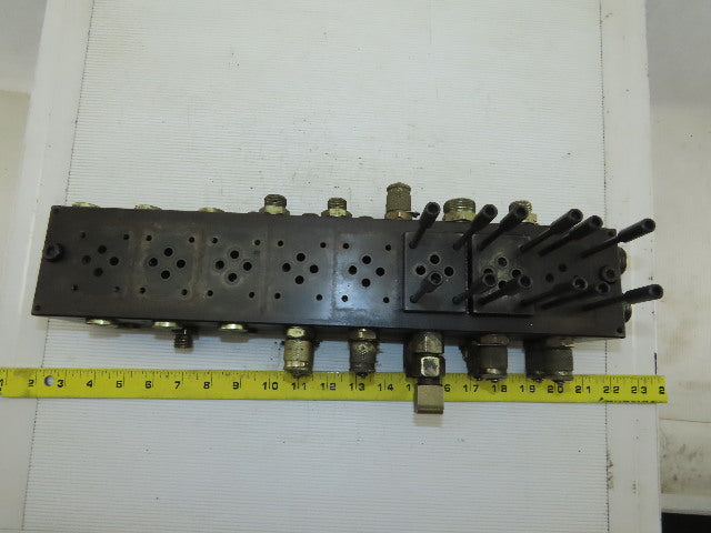 8 Station Hydraulic Valve Manifold O-Ring 32 Ports 1.25-16mm 4-1.75-20mm