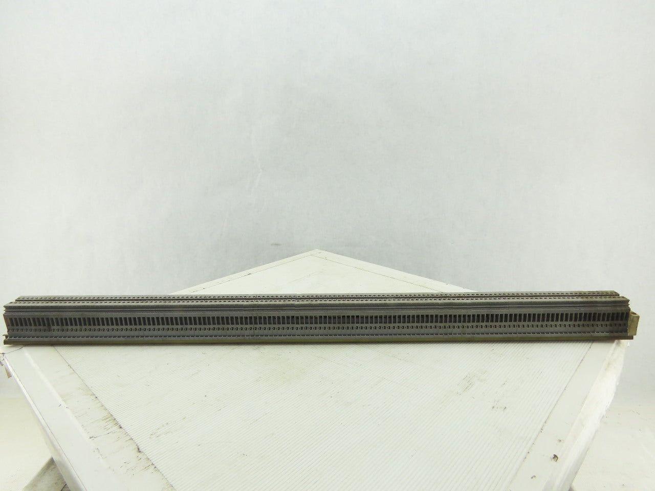 Entrelec M4/6 5116 DIN Rail Mount Terminal Block 600V 25A Lot of 135