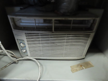 Dust Shield Computer Enclosure Cabinet W/AC Cooling Unit 115V 1Ph