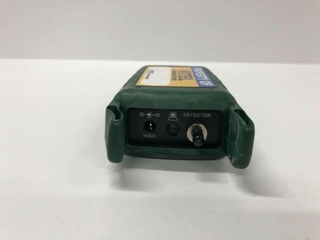 Extech Instruments PM100 Fiber Optic Power Meter 9VDC W/AC Adapter