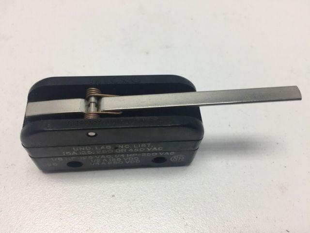 Honeywell Micro Switch BZ-2RM Limit Switch 1/2A 125VDC 1/4A 250VDC Lot of 13