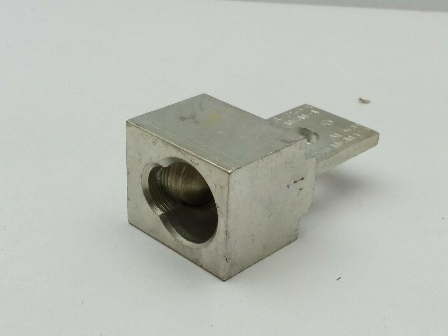 CMC TLA-750-1 MCM-4 Mechanical Lugs Lot of 4