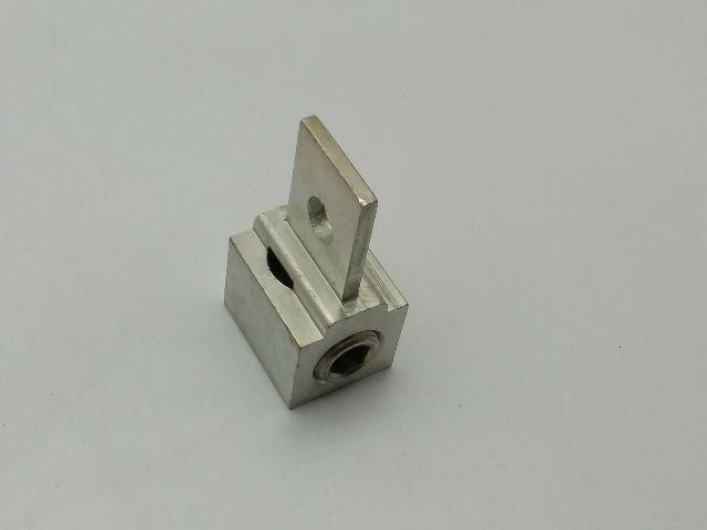 CMC TLA-750-1 MCM-4 Mechanical Lugs Lot of 4