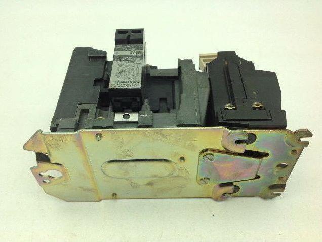 Allen Bradley 520F-B0D/W Motor Starter Size 1 3 Phase 115-120V 3P Series W