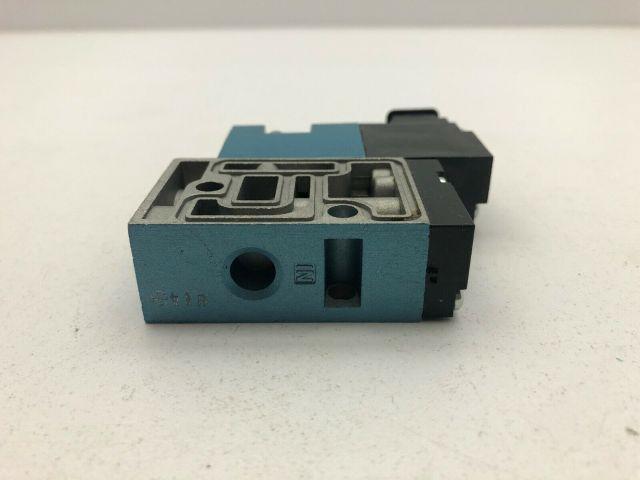 Mac 45A-LAC-DAAJ-1KJ Solenoid Valve 120PSI 110-120VDC Coil 5.4W 1/8"NPT