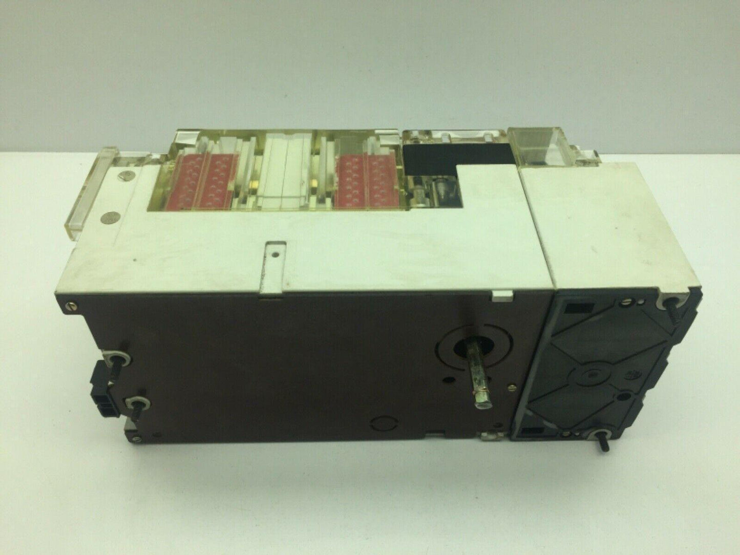 Moeller NZM9-250 Circuit Breaker 600A 250A W/ZM9A-150-NA Thermal Trip 150A 3Pole