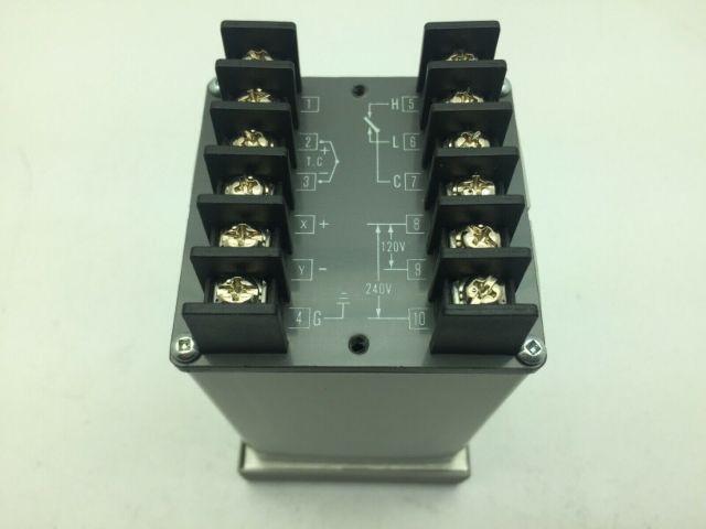 Canadian Instrumentation Company DTC-12 Temperature Controller