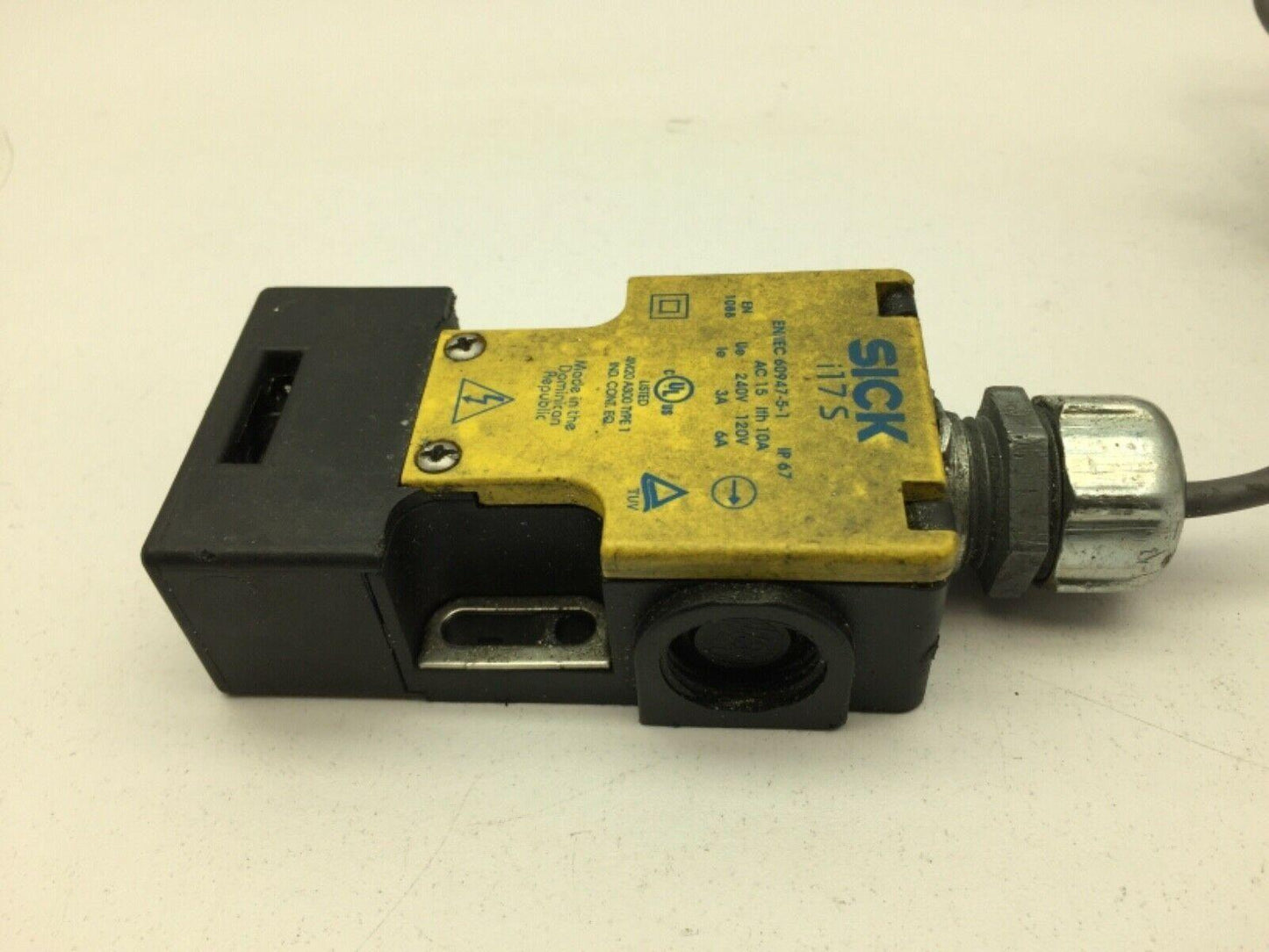 Sick I17-SA213 Switch 120-240V 6A