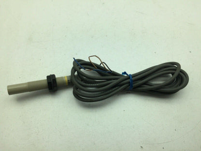 Omron E2K-X4MF1 Capacitive Proximity Switch