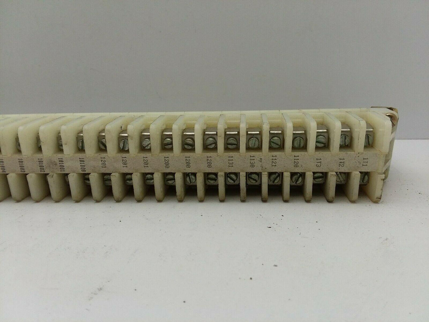 Allen Bradley 1492 DIN Rail Mount 50 Terminal Blocks