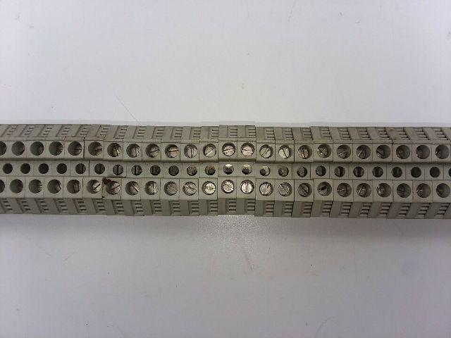 Allen Bradley 1492-W16 63 Assorted Terminal Blocks