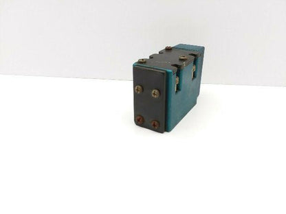 Mac MV-A1C-B111 Pneumatic Spool Valve 2 Position 5 Port 150 PSI